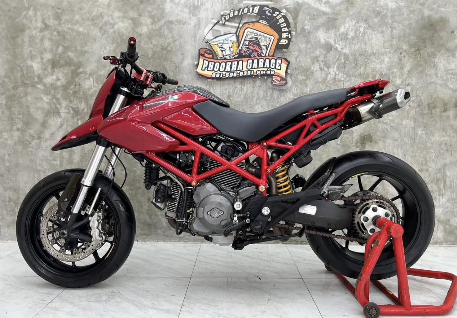 Ducati Hypermotard79 สีแดงบังโคนแดง-04