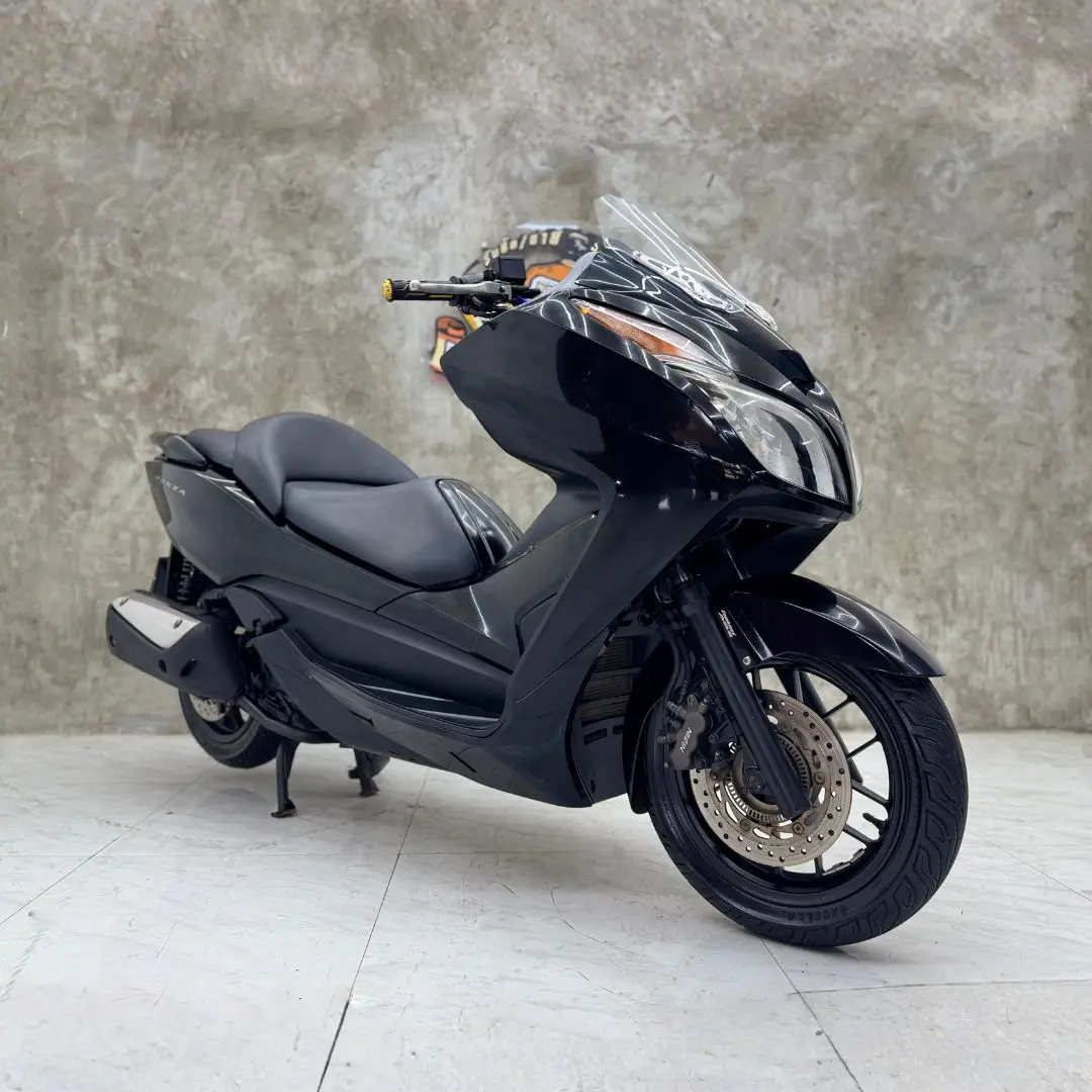 Honda Forza300 สีดำสวยคลาสสิก รถปี 2014 ราคา 64,900 บาท