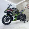 Kawasaki Ninja400 สีเขียวเหนี่ยวทรัพย์ ราคาเงินสด 89,000 บาท