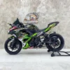 Kawasaki Ninja400 สีเขียวเหนี่ยวทรัพย์ ราคาเงินสด 89,000 บาท