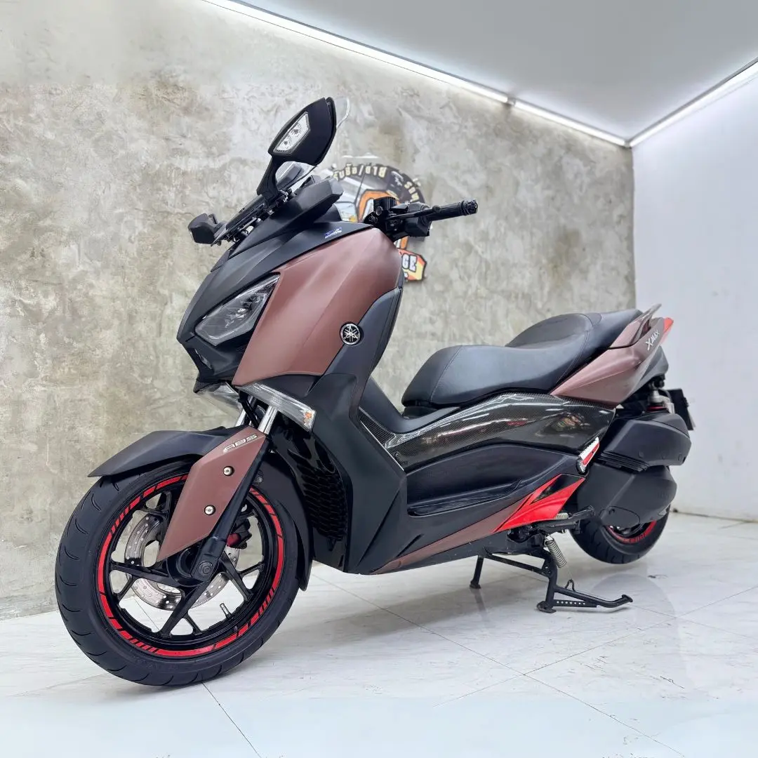 Yamaha Xmax300 สีน้ำตาลดำ ราคา 99,000 บาท